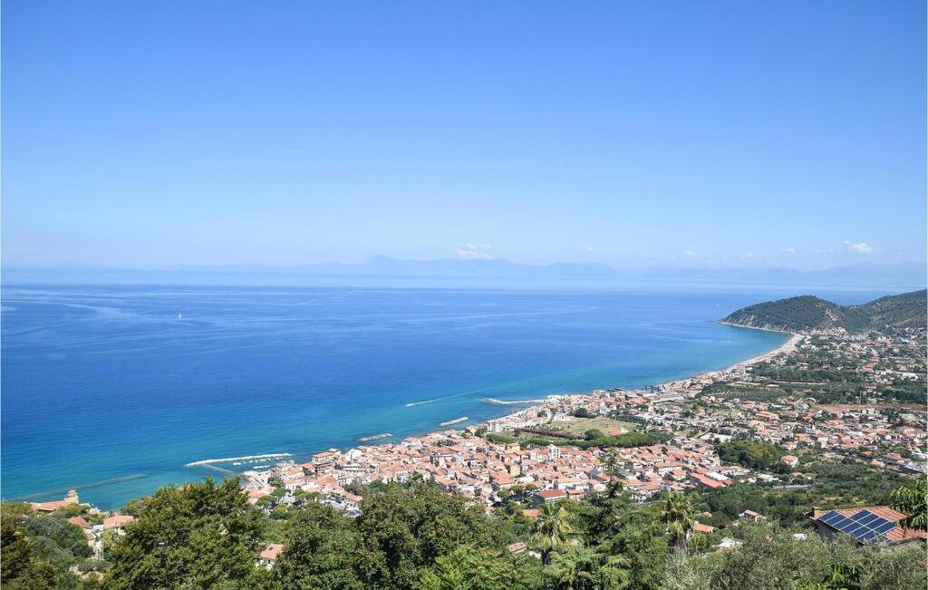 La Pennichella Apartment Castellabate Bagian luar foto